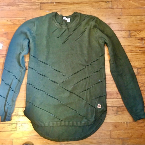 Olive green TenTree sweater